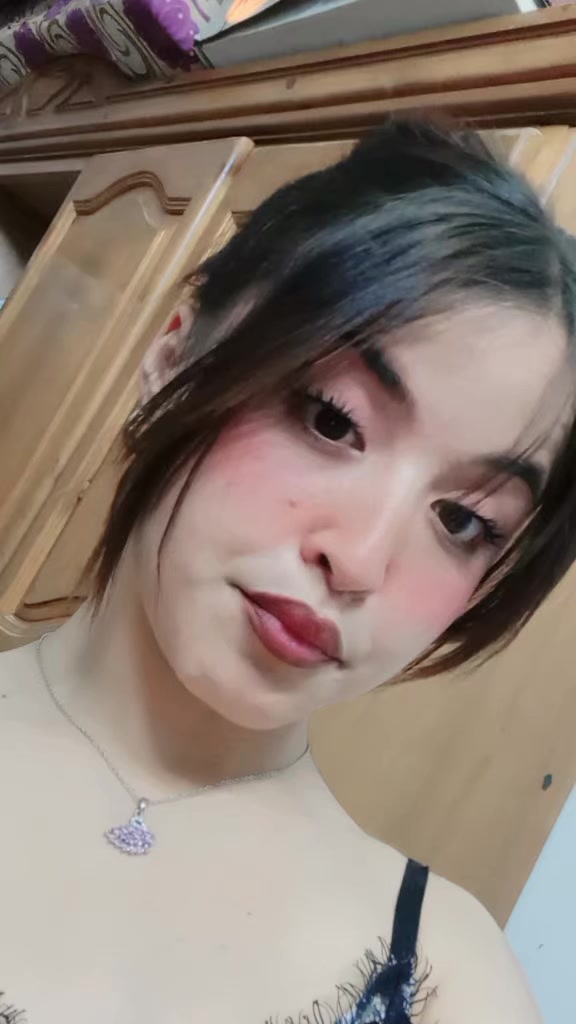 @🦄