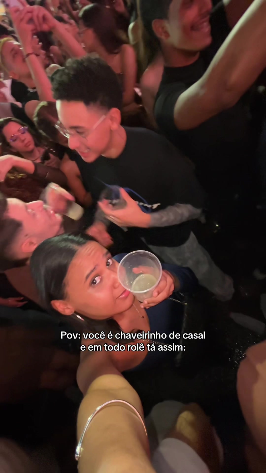 @Ana Karolayne