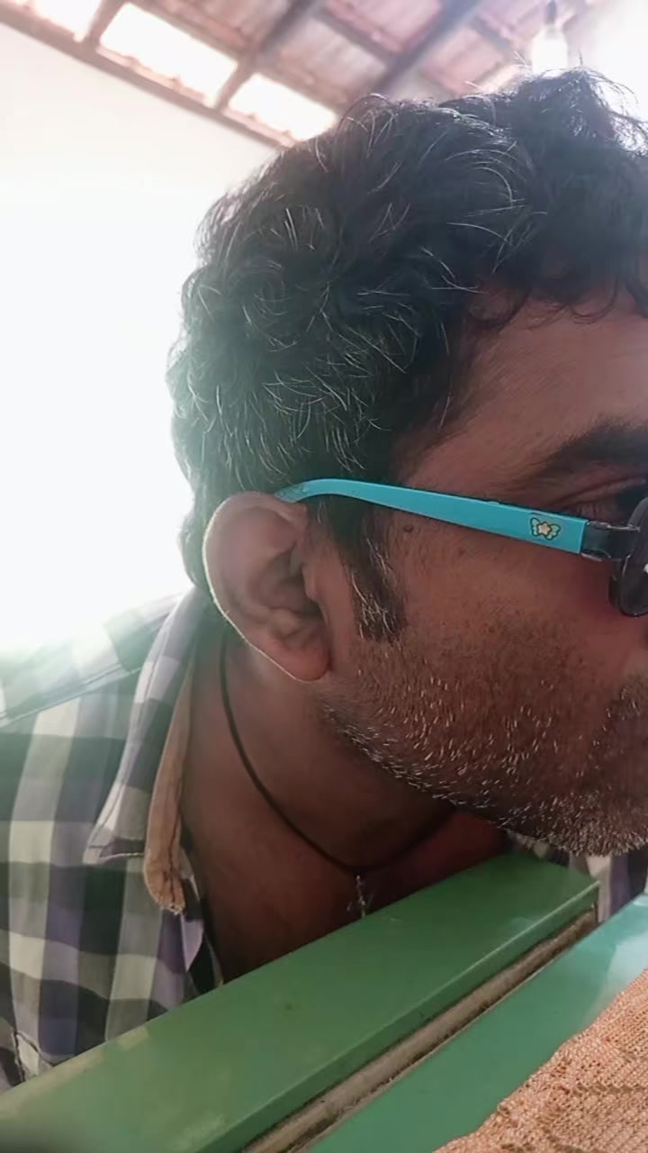 @කීර්ති cut.