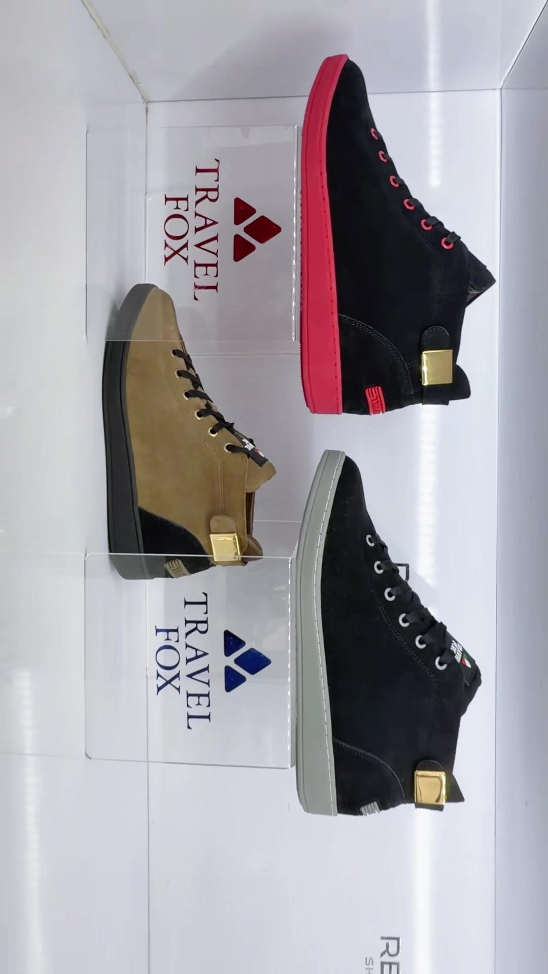 @Rennies Shoe Store