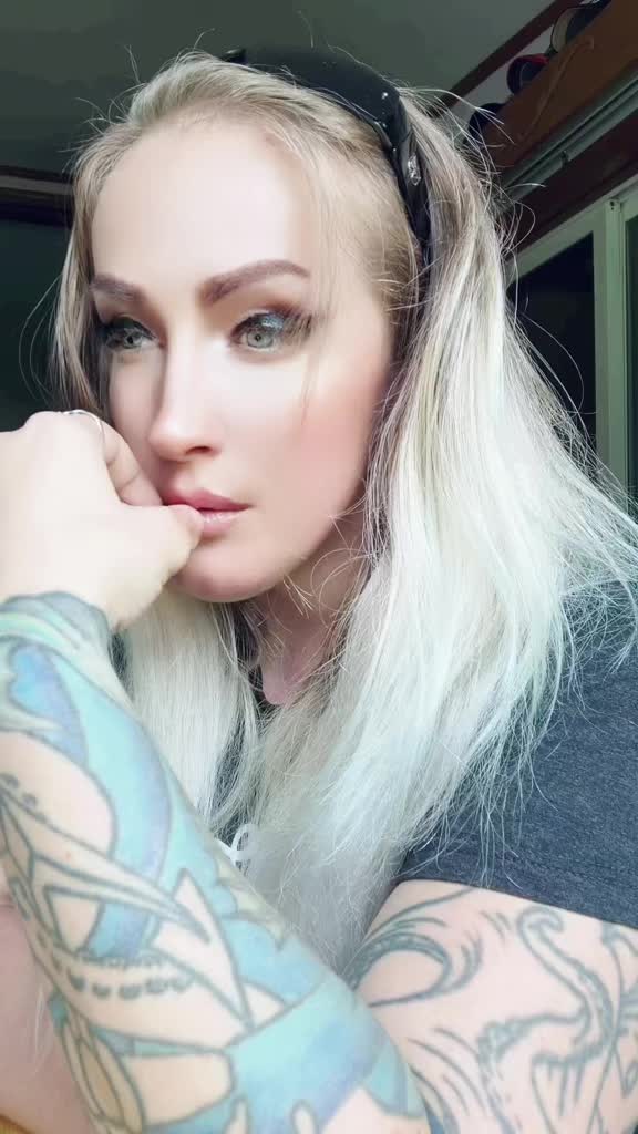@🏹TT~Redneck Country Model🏹