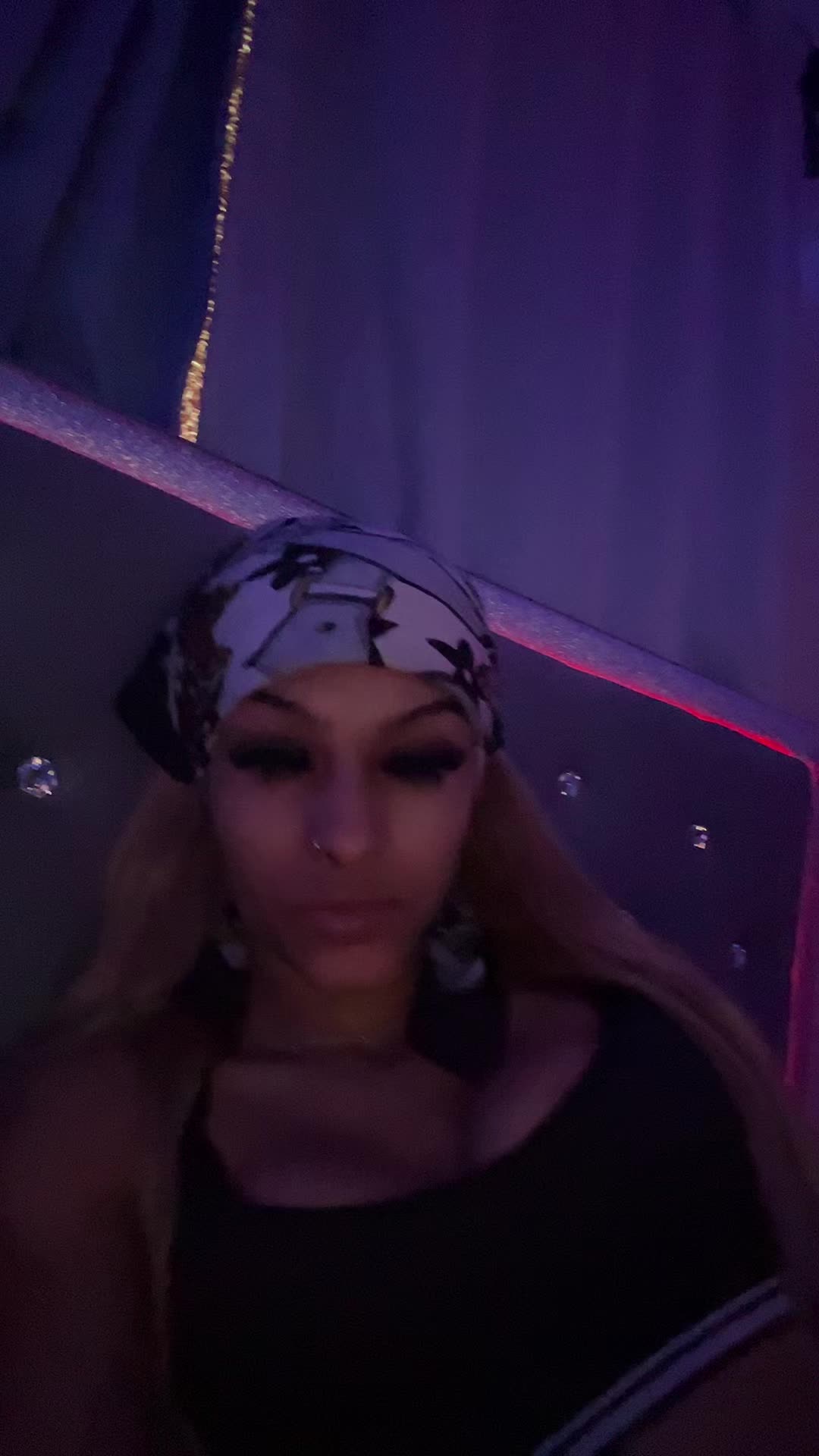 @thareal.christina._