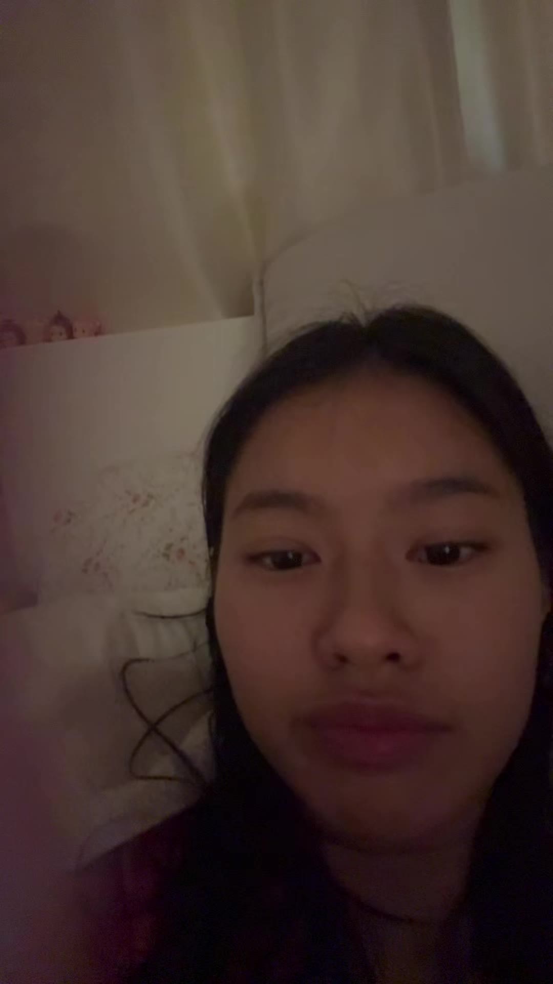 @🥟
