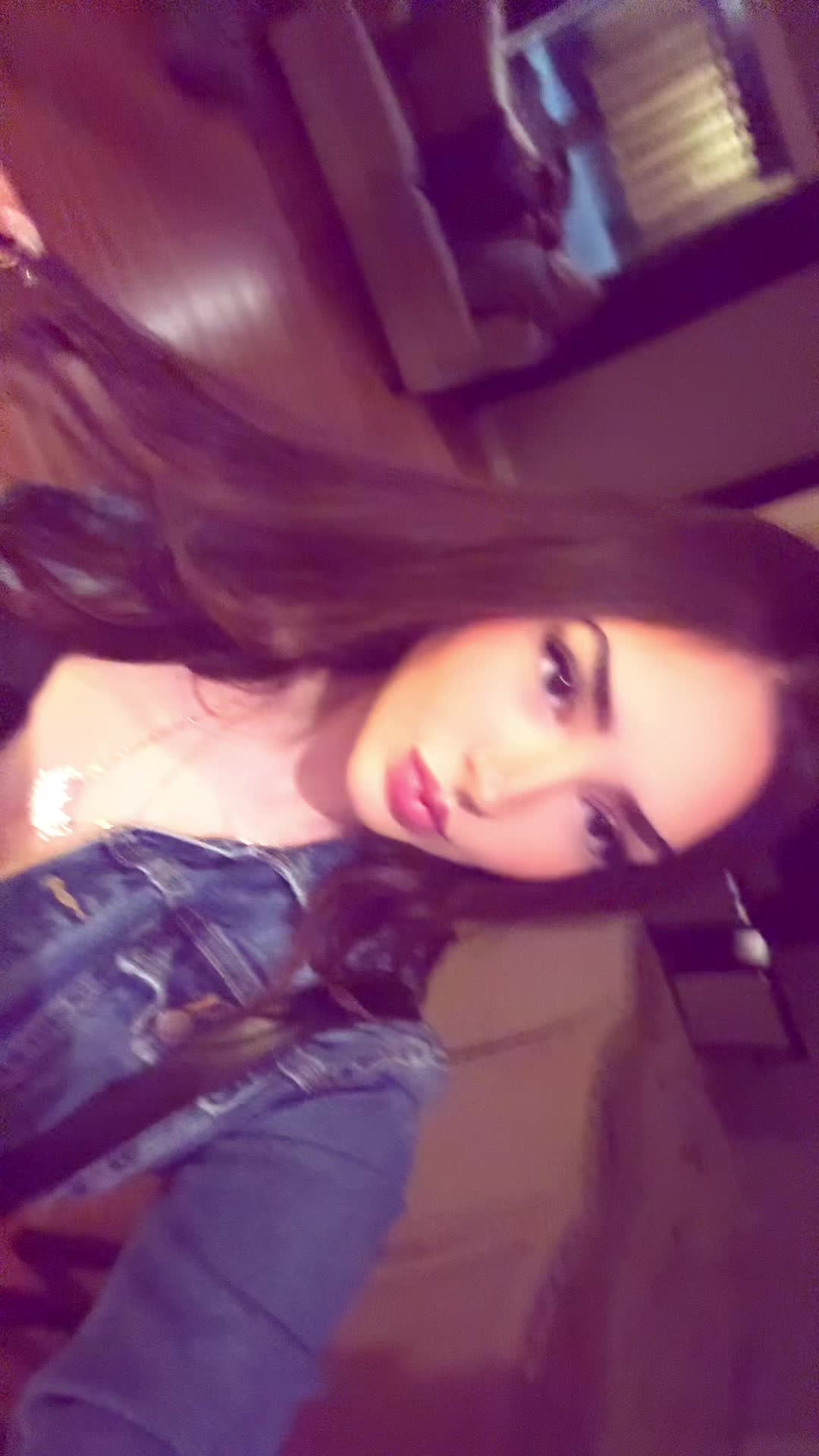 @𝑎𝑛𝑑𝑟𝑒𝑎❤︎︎