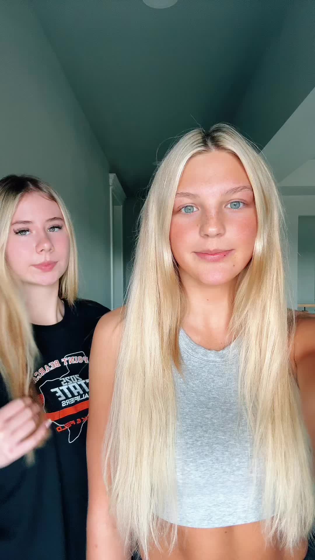 @lizzyyy