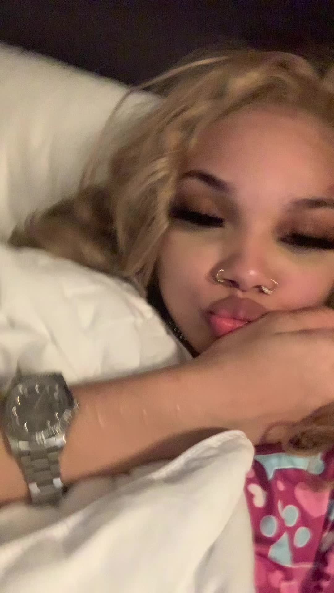 @kamaria