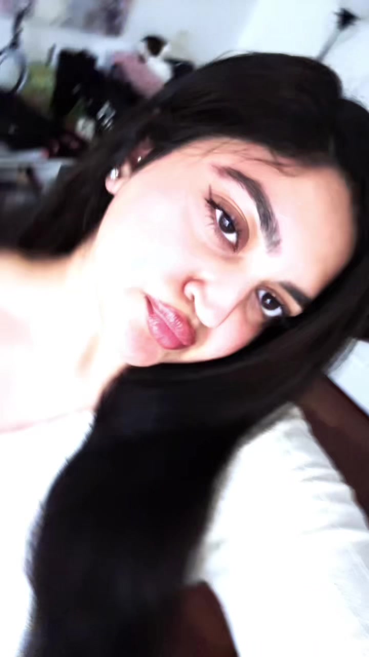@hersheyybaybee ♡