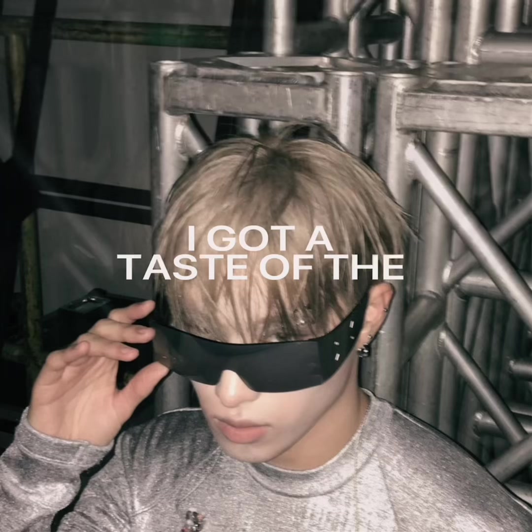 @☆彡𝐥𝟕𝐧ミ★