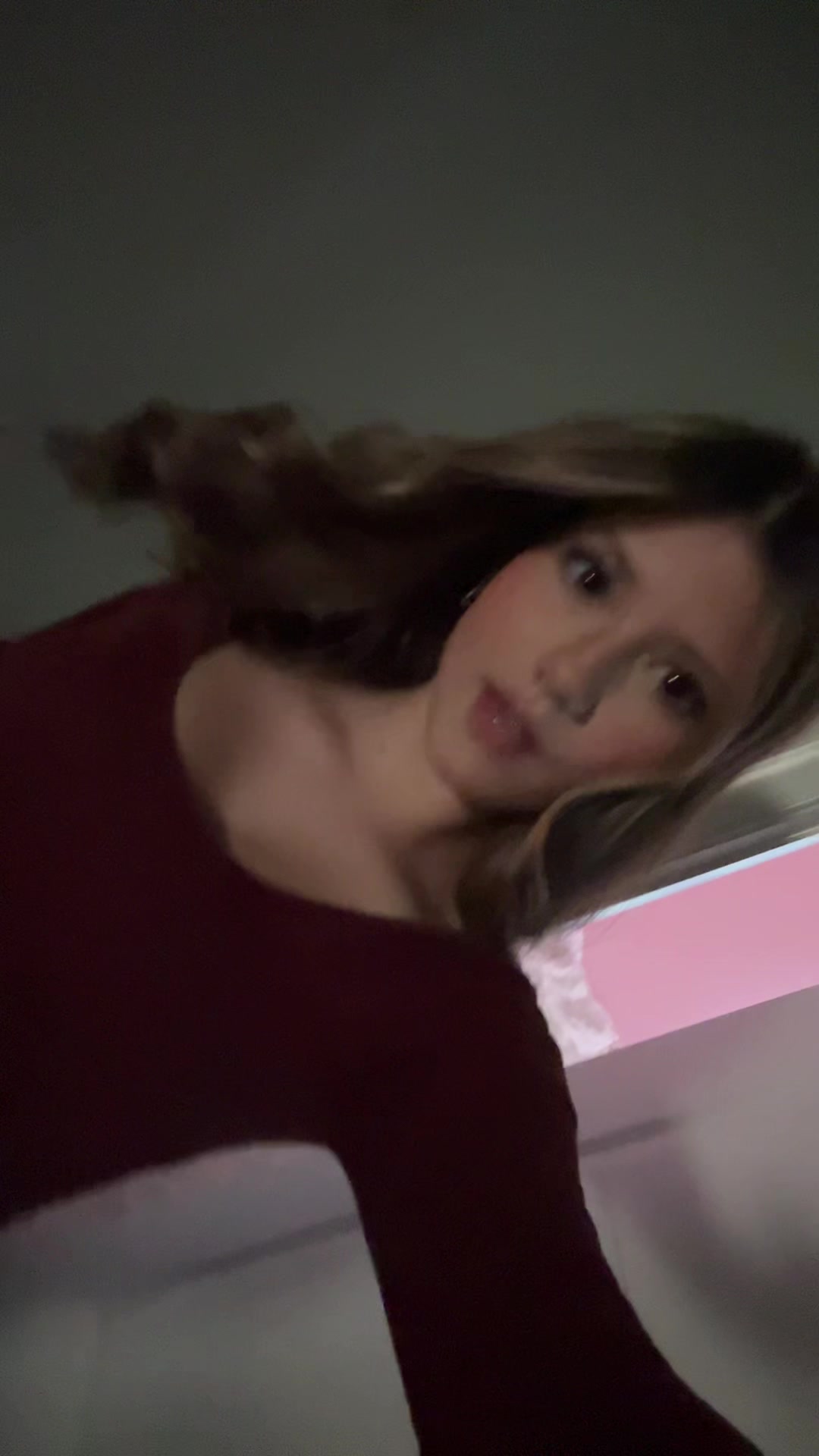 @???