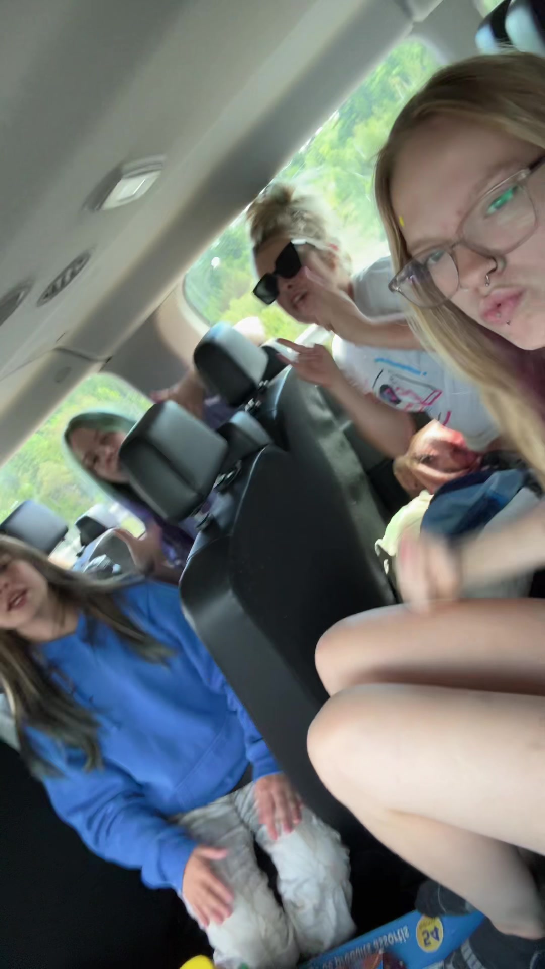 @⭐️Grey⭐️