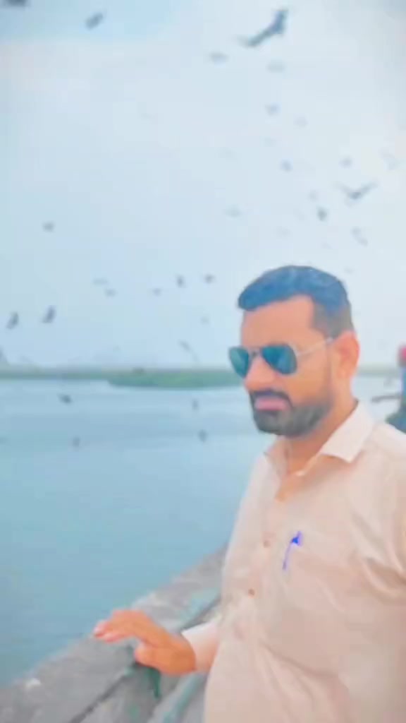 @𓆩🗿AWAIS RAجPUT🪽𓆪