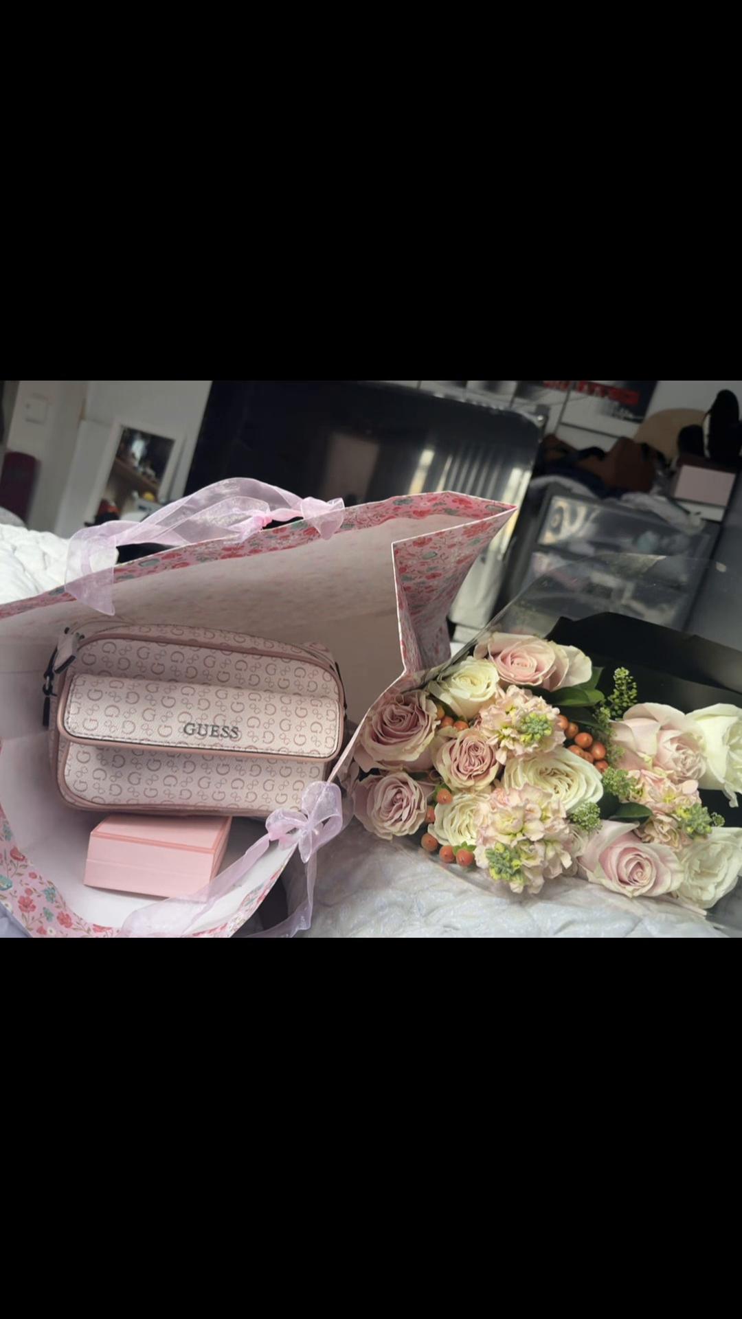 @IRIS🌸