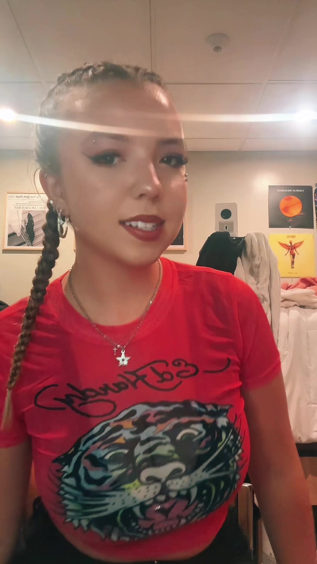 @leah
