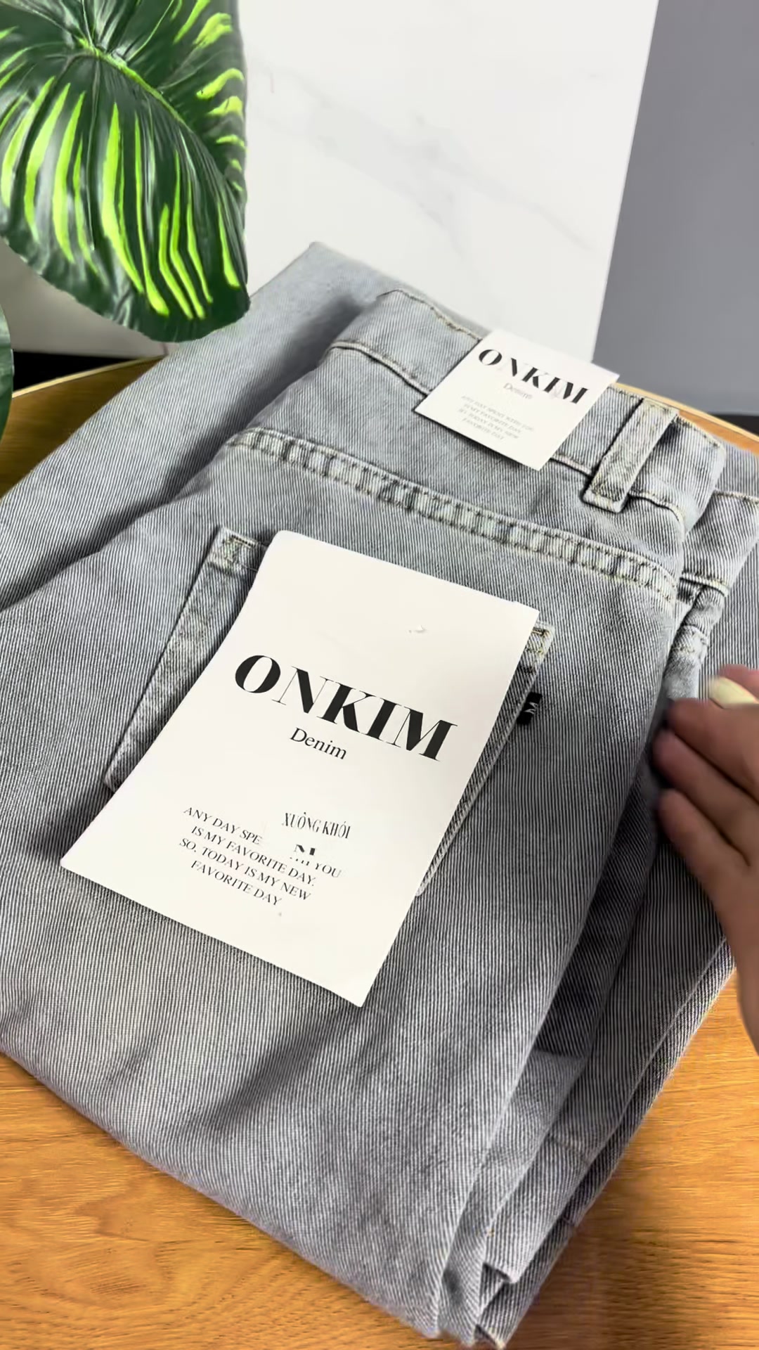 @Như &Yacute; Shop
