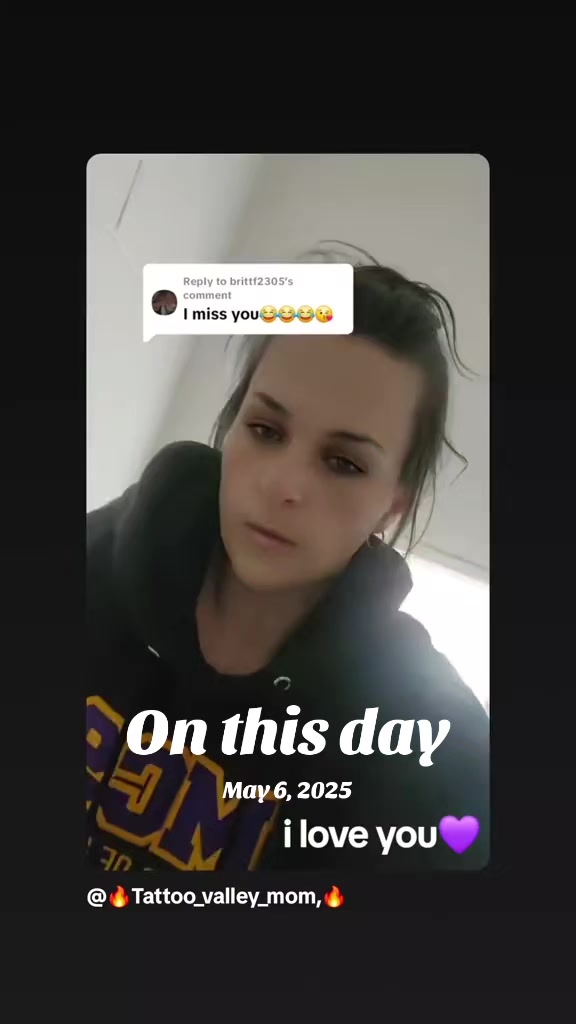 @👑Qưeeŋ🔥Ñø.Ręgřẽțş👑