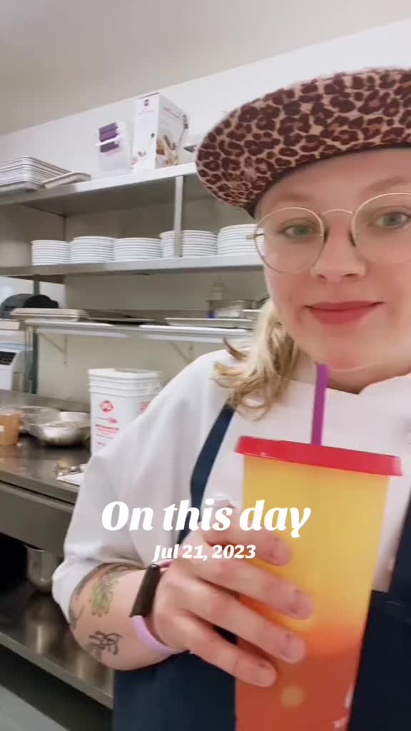 @Sam The Pastry Chef🇨🇦👩🏼&zwj;🍳