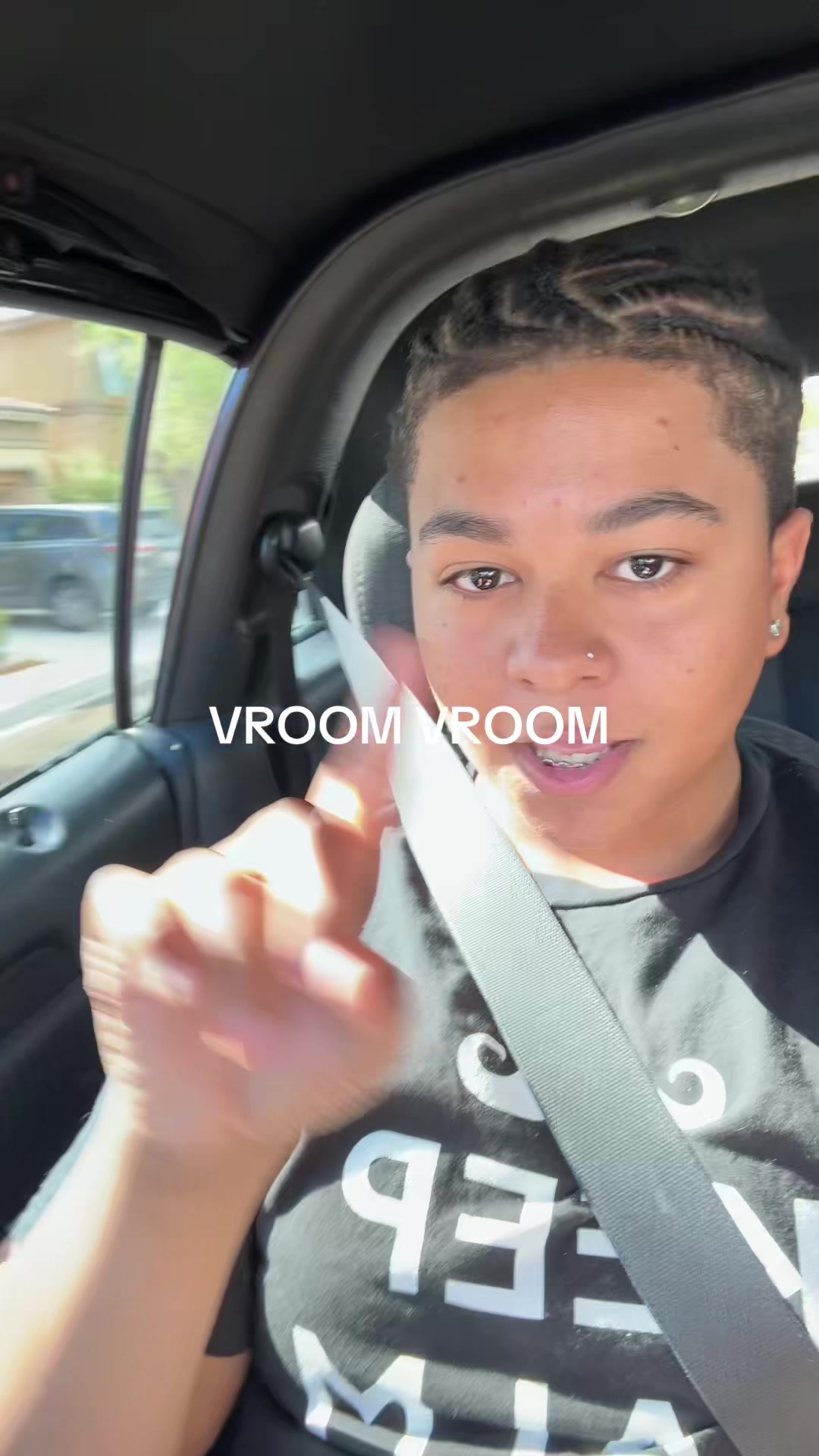 @mikey_vegass