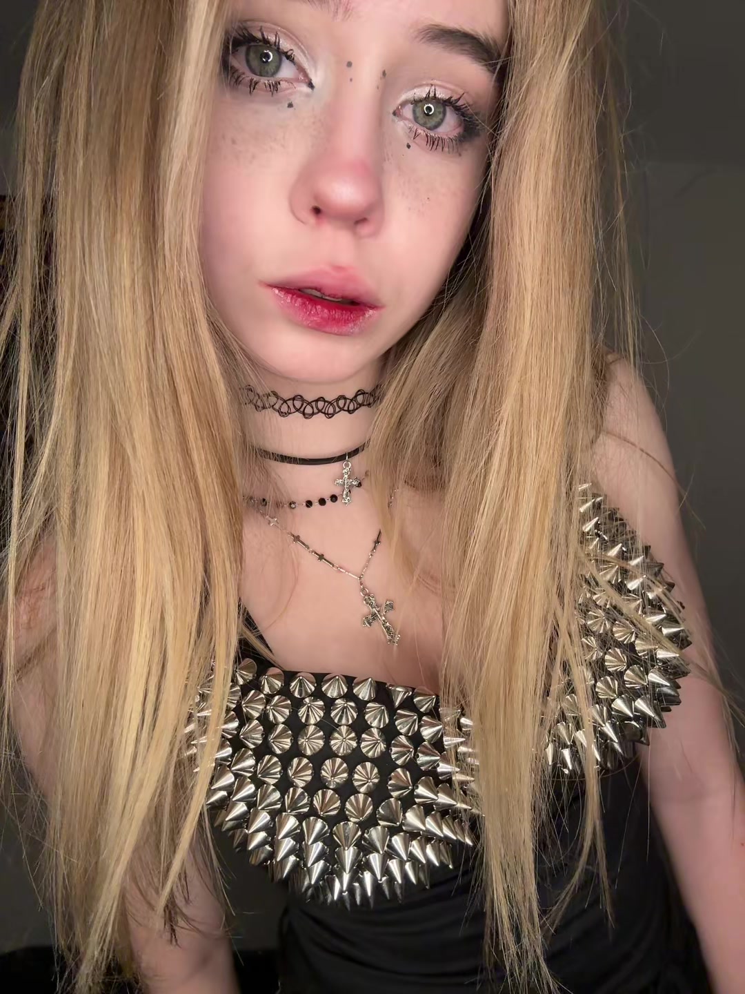 @݁ᛪ༙Алввввᛪ༙