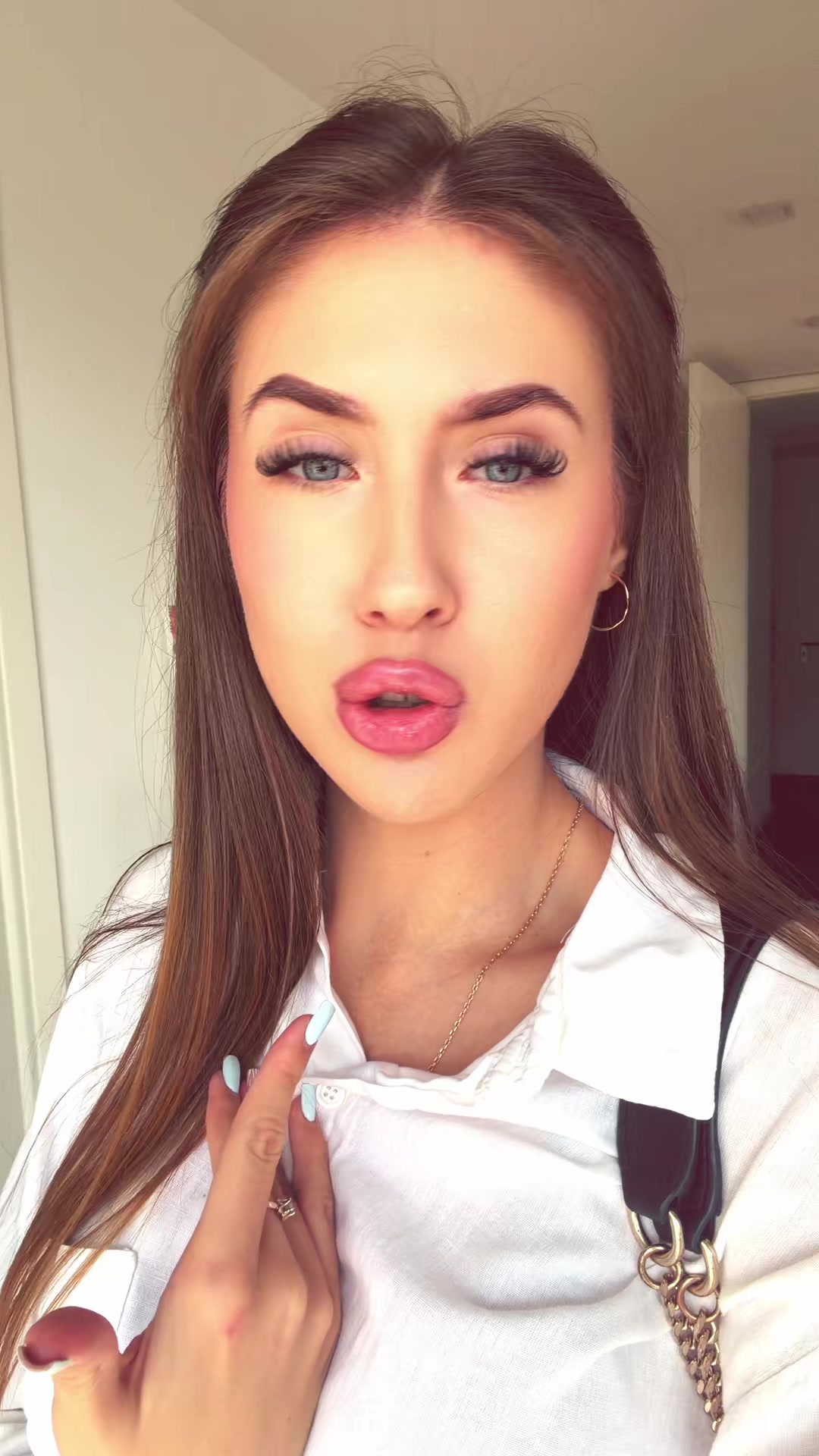 @V L A D A 💄