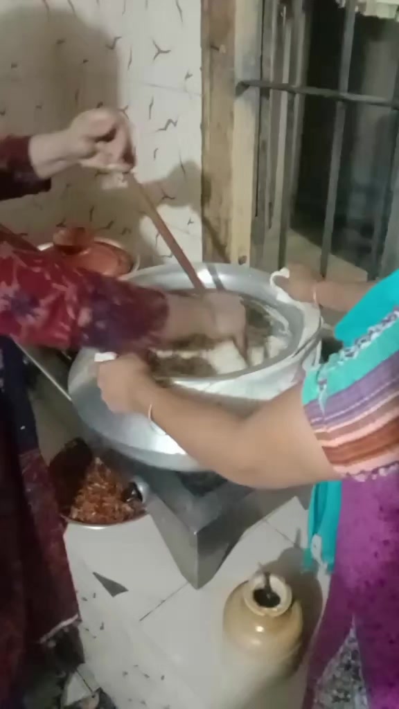 @Eva Rahman