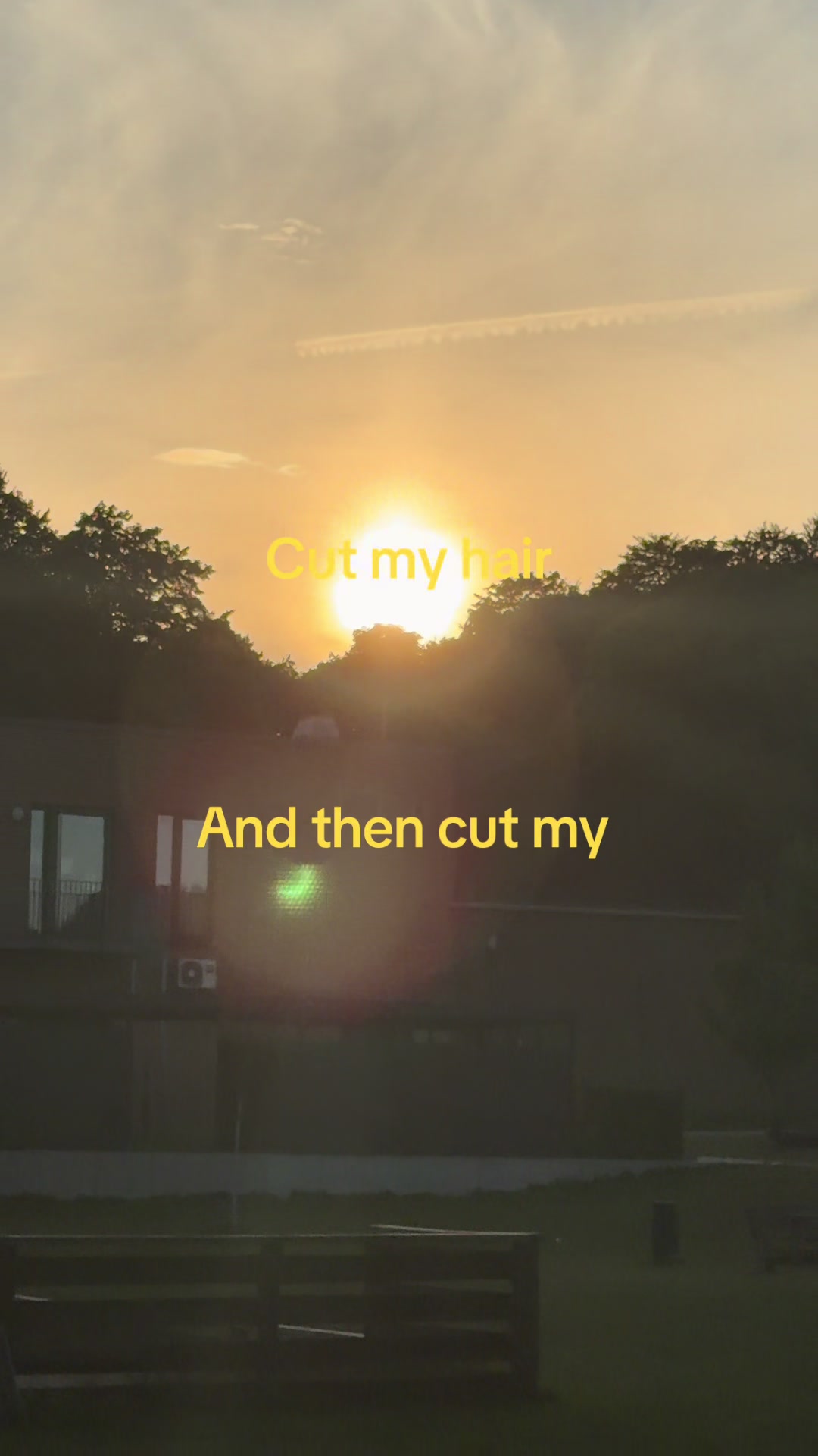 @️