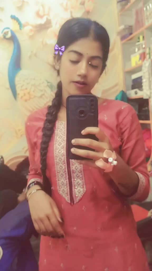 @👑राजकुमारी ࿐Q U E E N &lsquo; 👑🤩