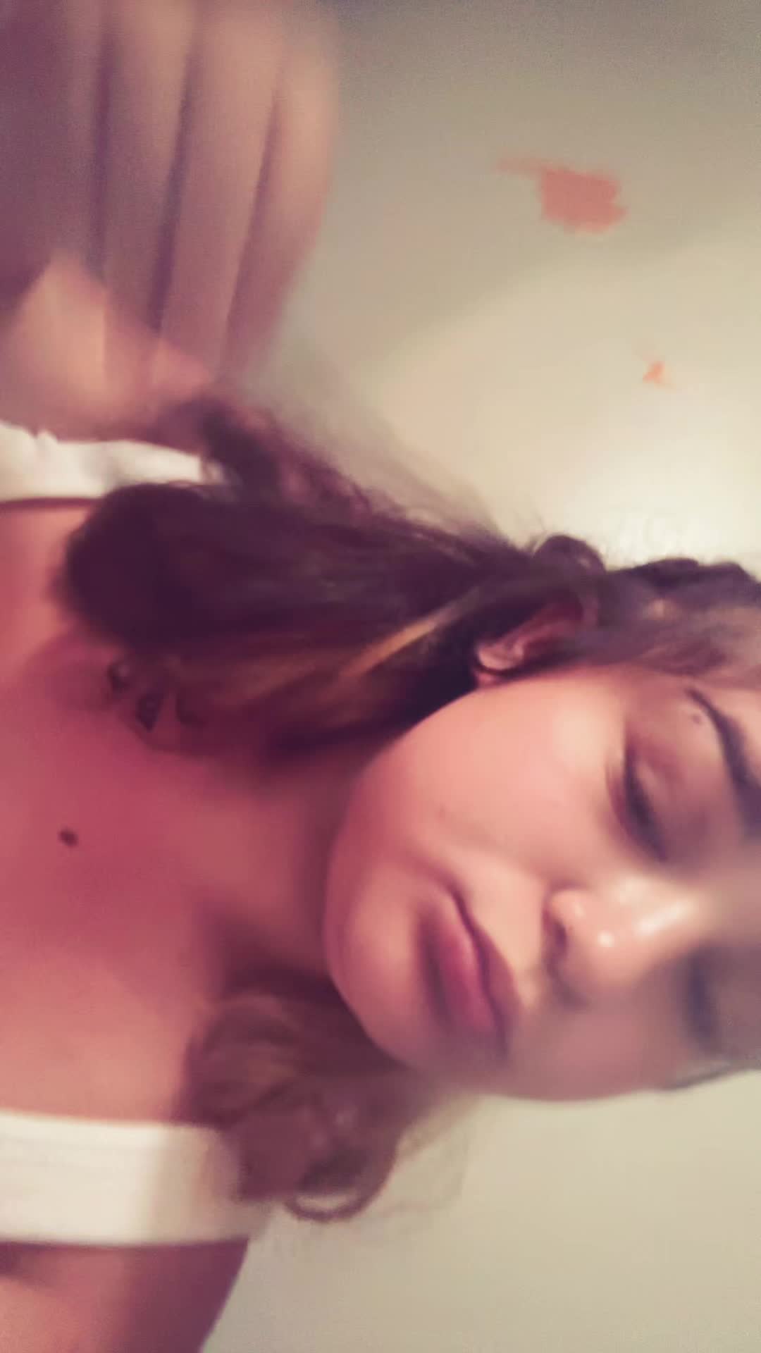 @zelenajohnson0