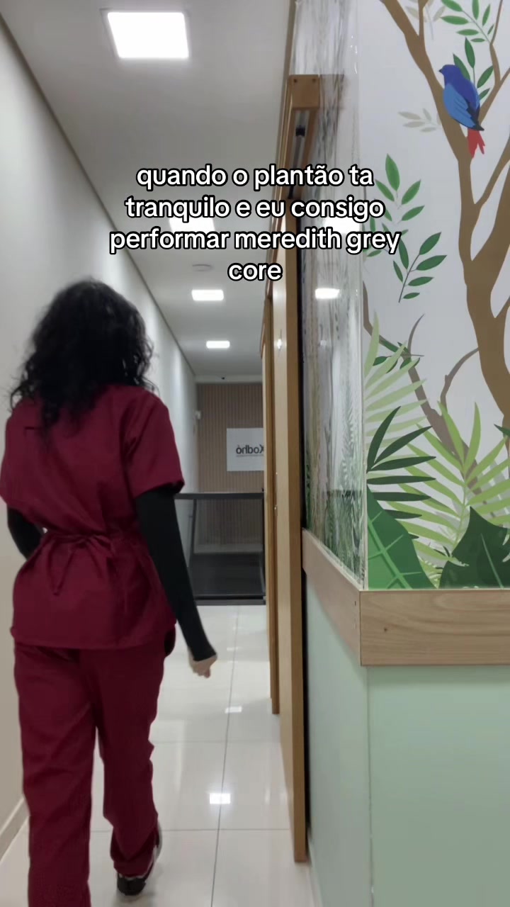 @Lari Couto