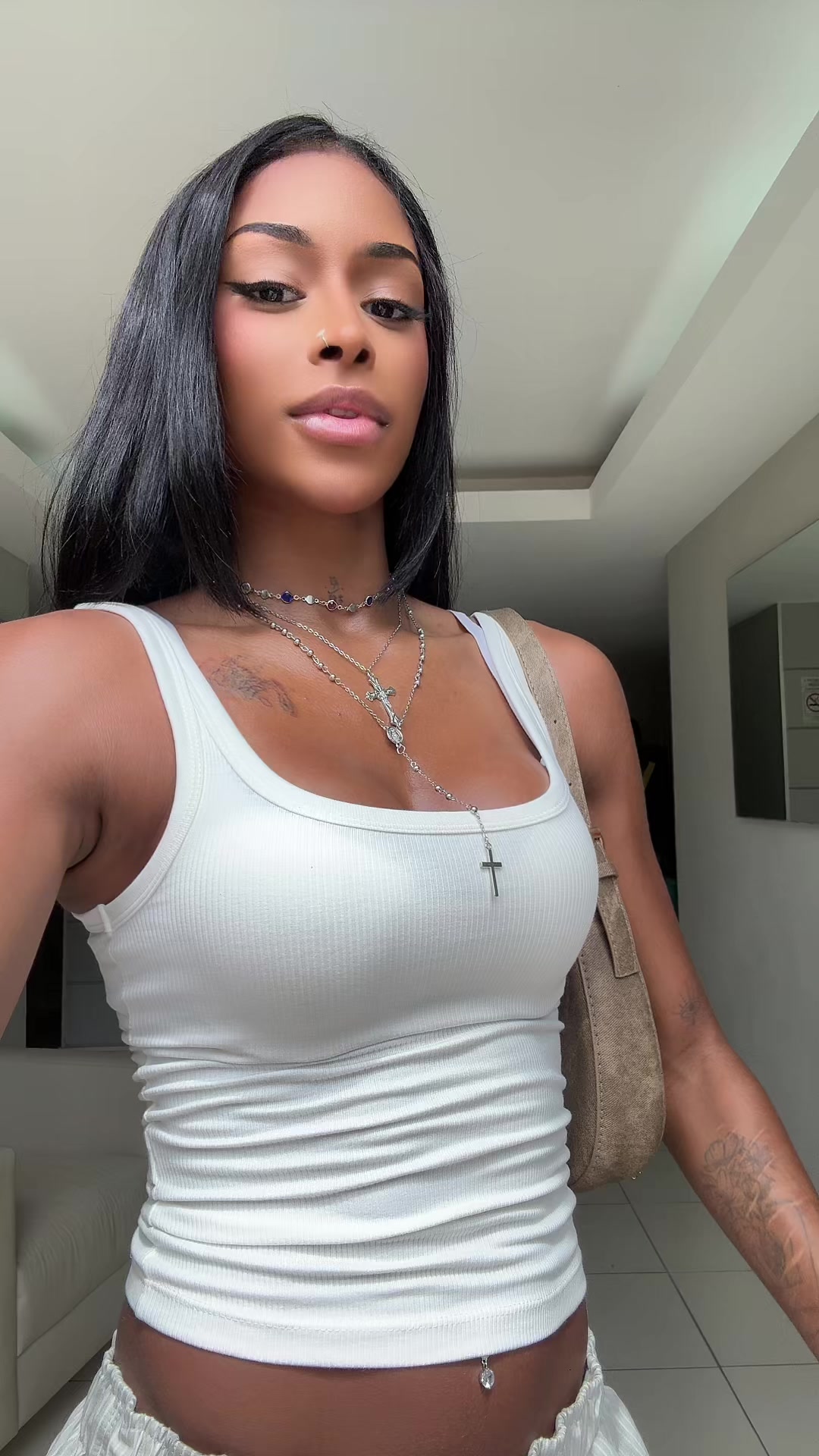 @Victória Simonns