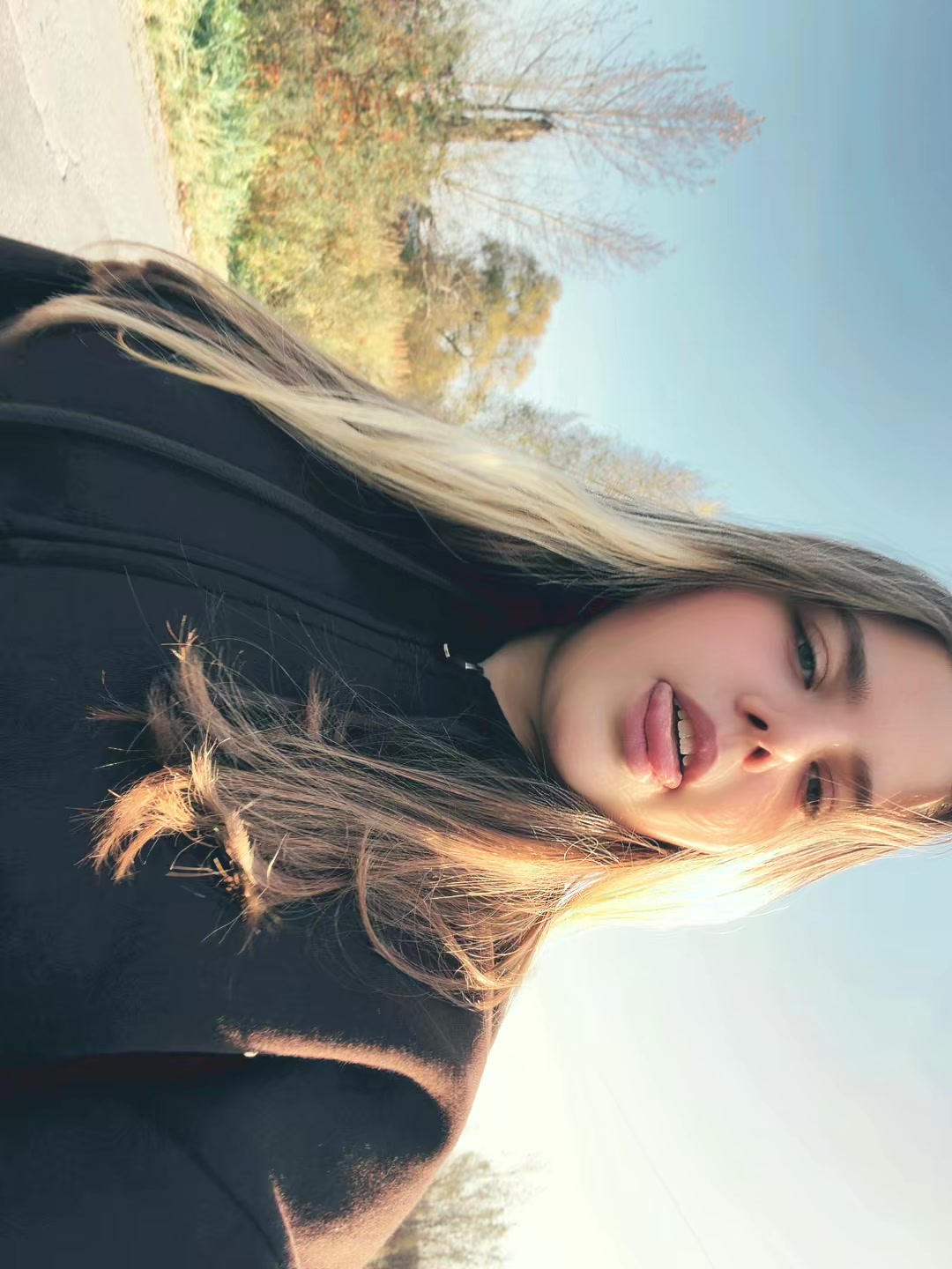 @Alexassa