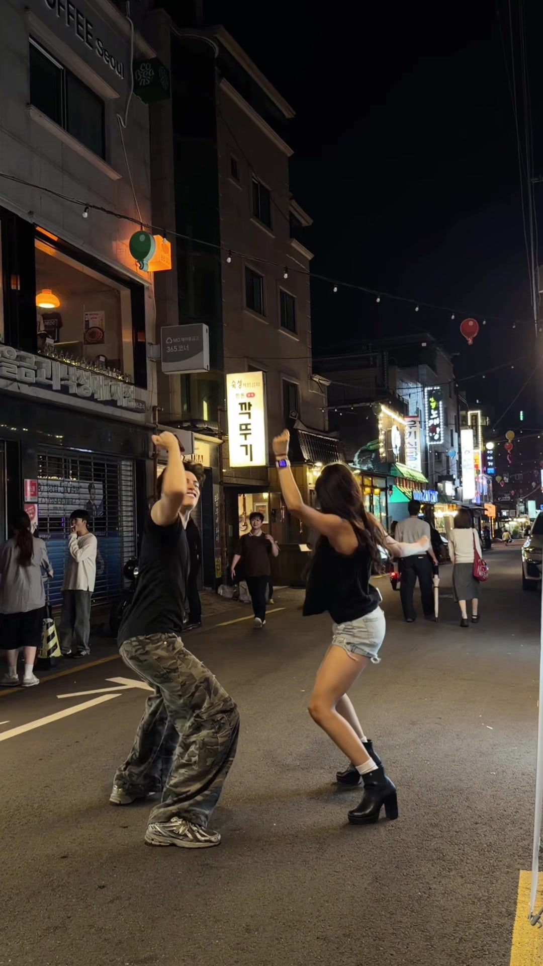 @Pao Valencia - 파올라