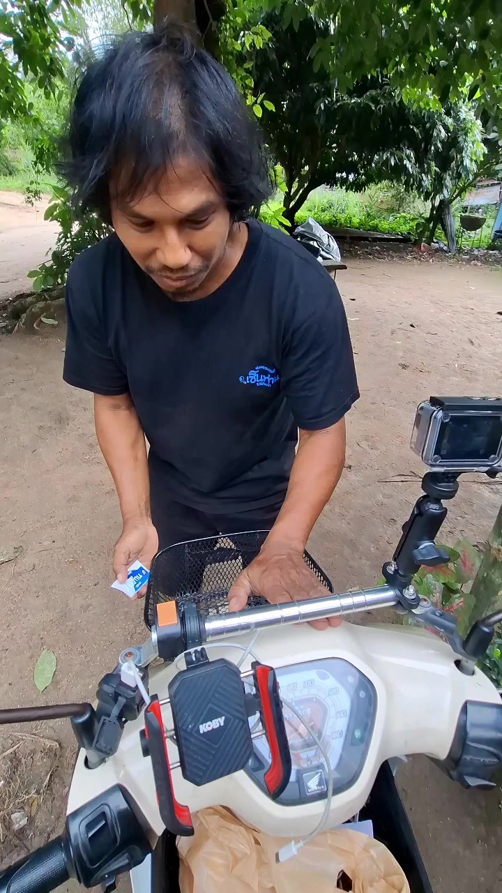 @🐋ลุงJ̣̌ªêŊ¹⁹8⁶🧭