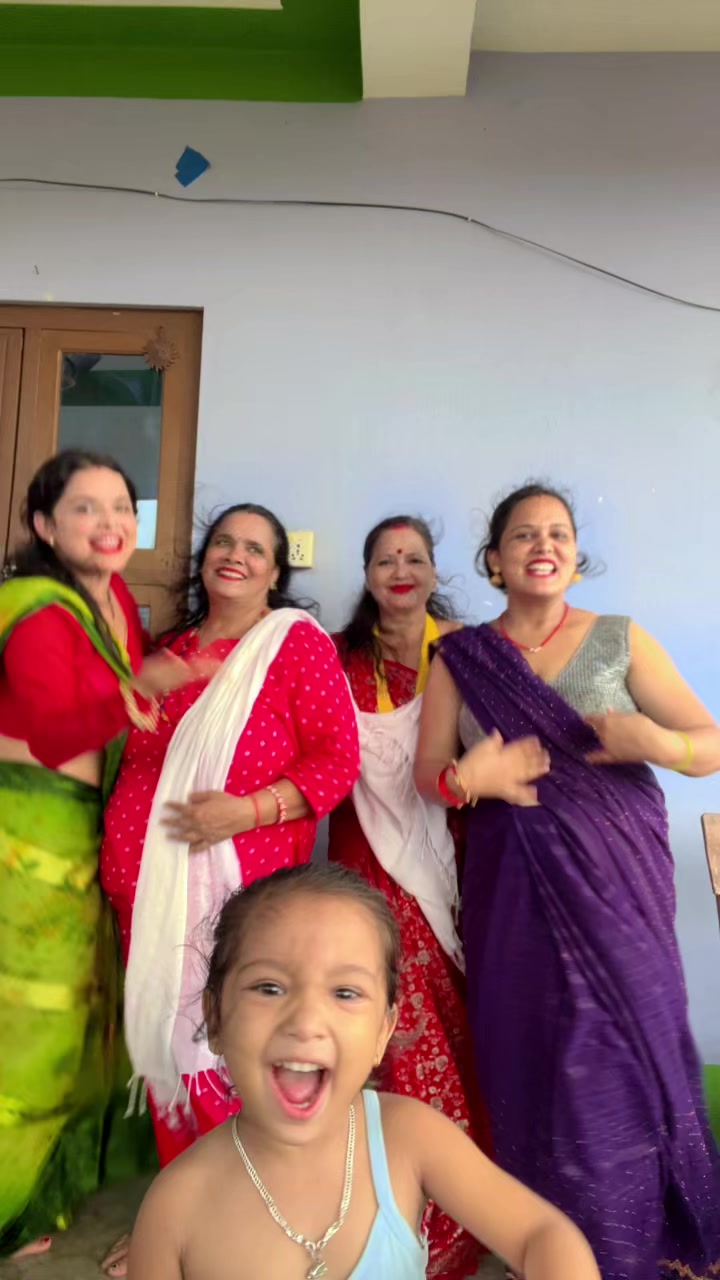 @Aakriti Neupane (सुन्दरि)