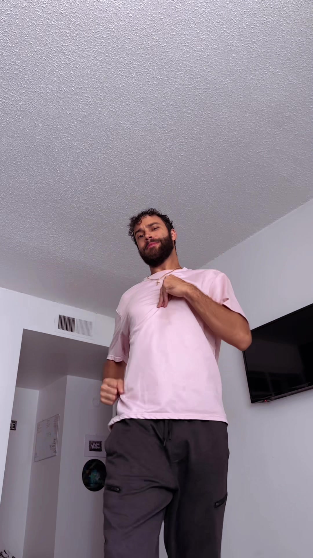 @Tommy 🕺| Freestyle Dancer