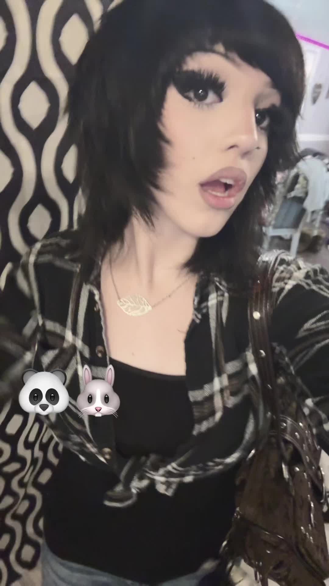 @deeznutz