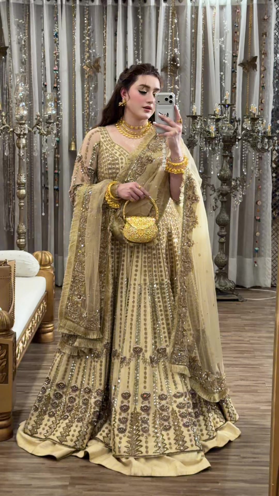 @Momina Iqbal