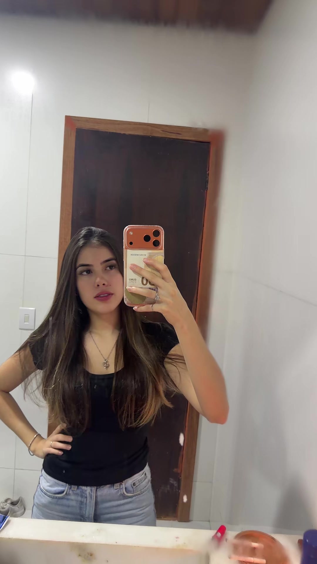 @Lo