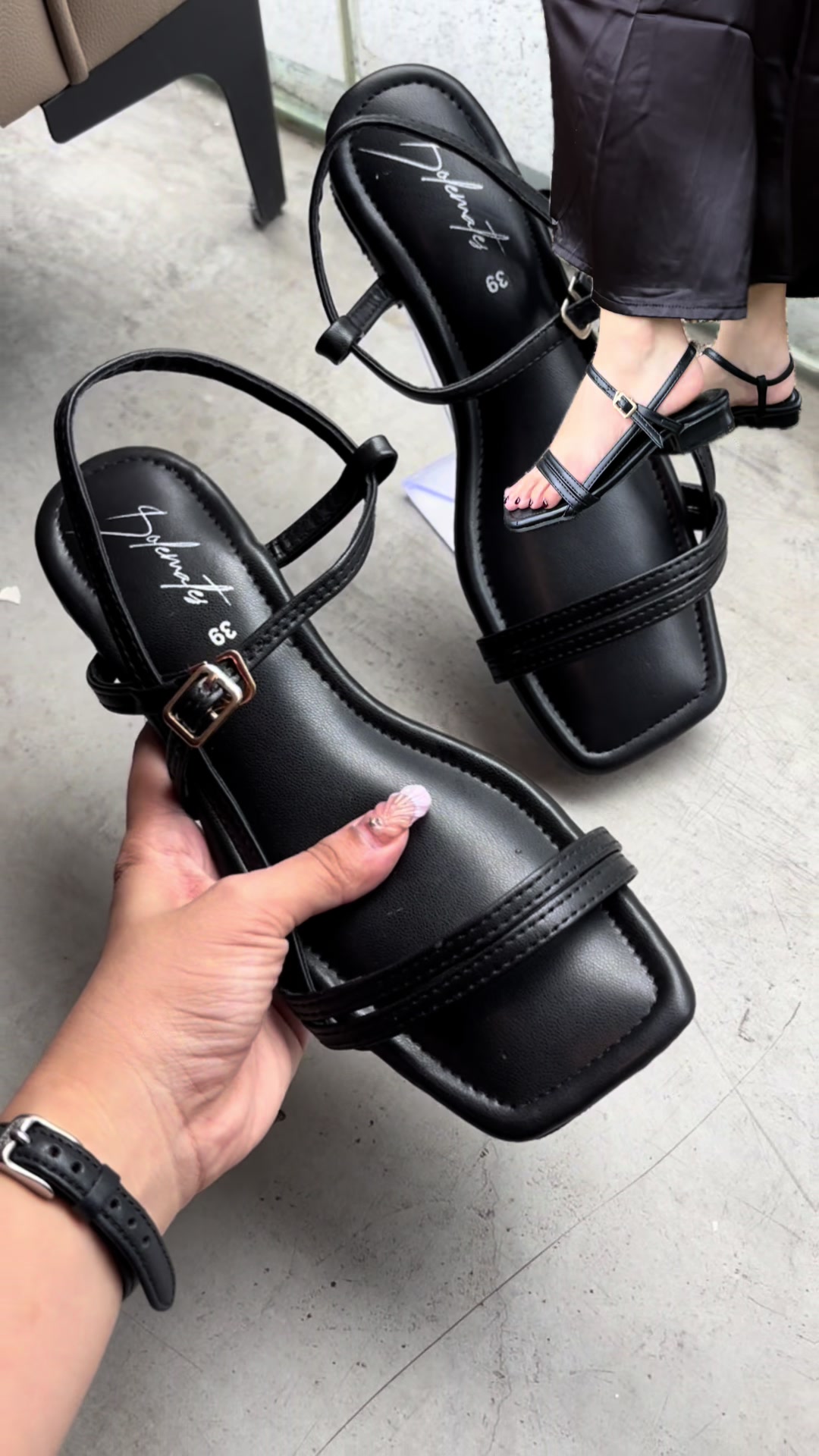 @Solemates