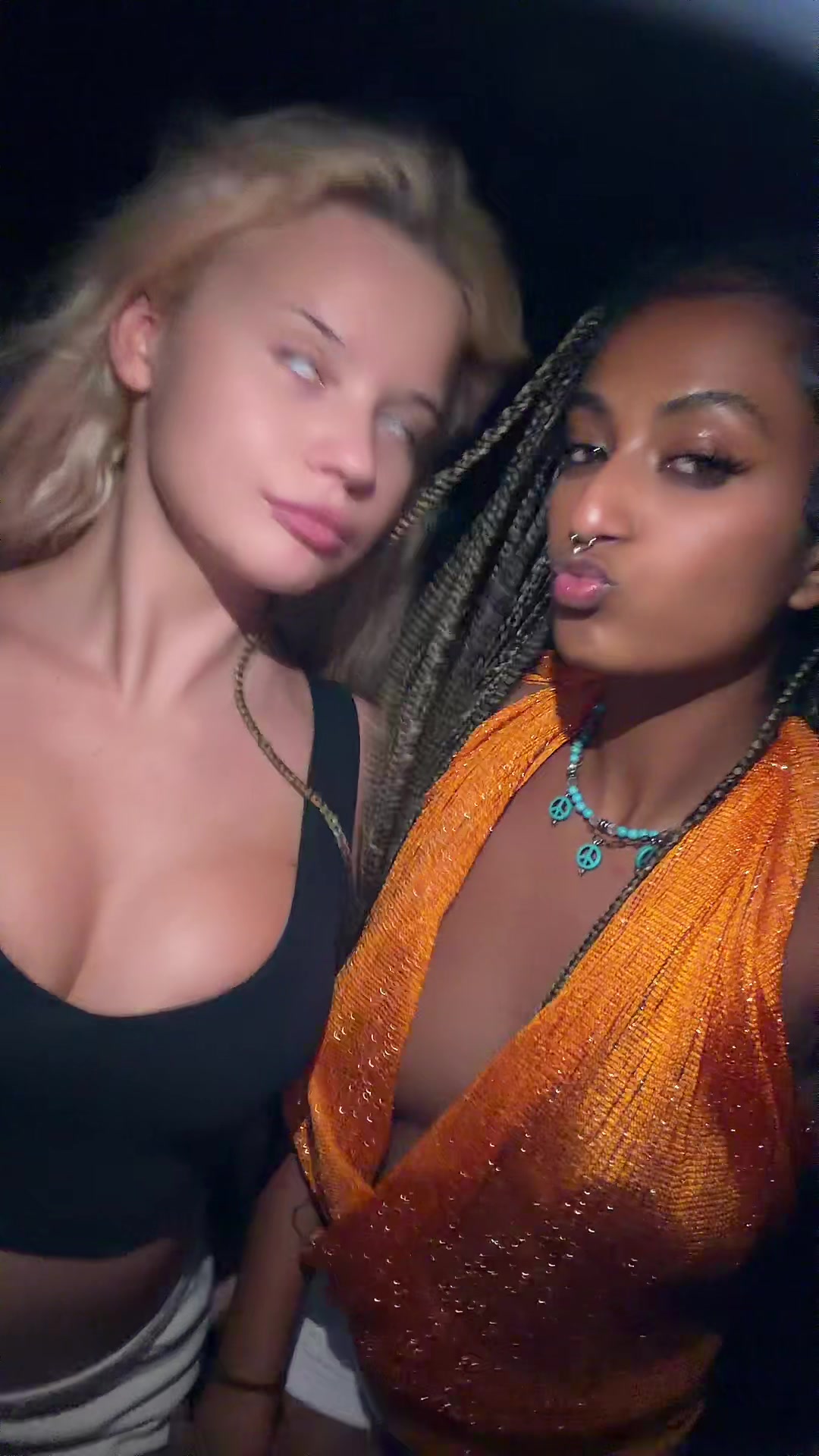 @lilyleedooley