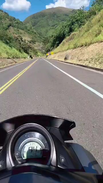 @LAURA OSPINA