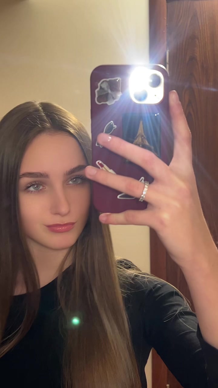@ᴀɴɢᴇʟɪɴᴜsʜᴋᴀ💋