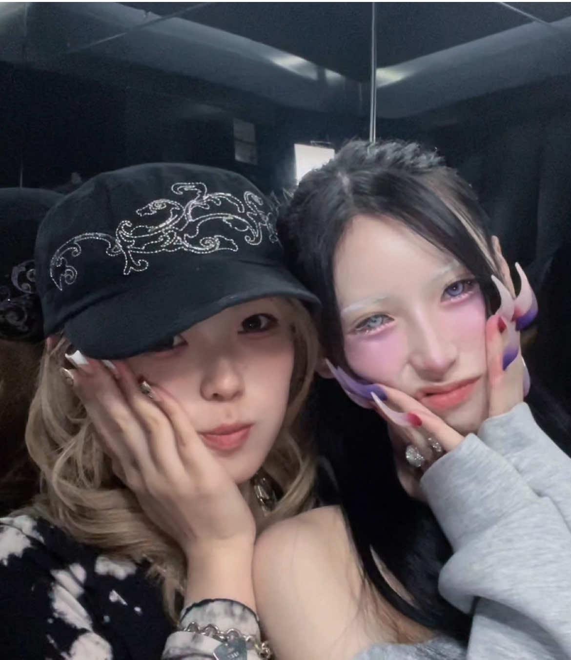 @︎ 🌑🌘🌗🌖🌕
