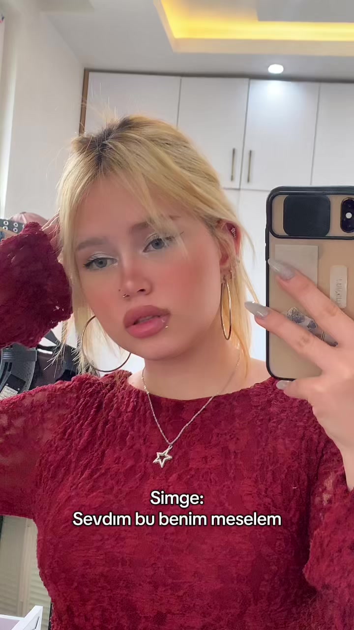 @heliaydn