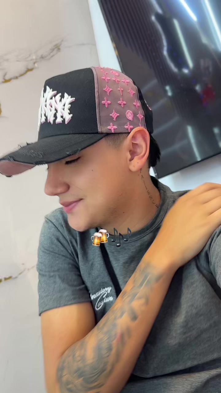 @Santi reyes 🤴