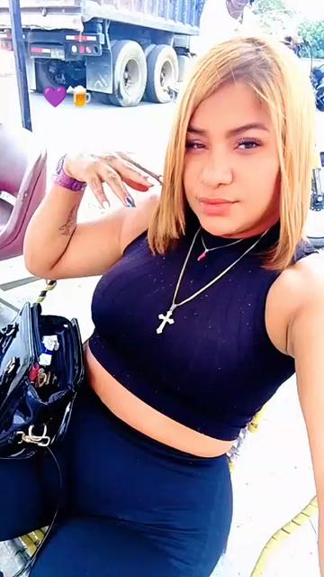 @La Negra  💜💚🫶✌️