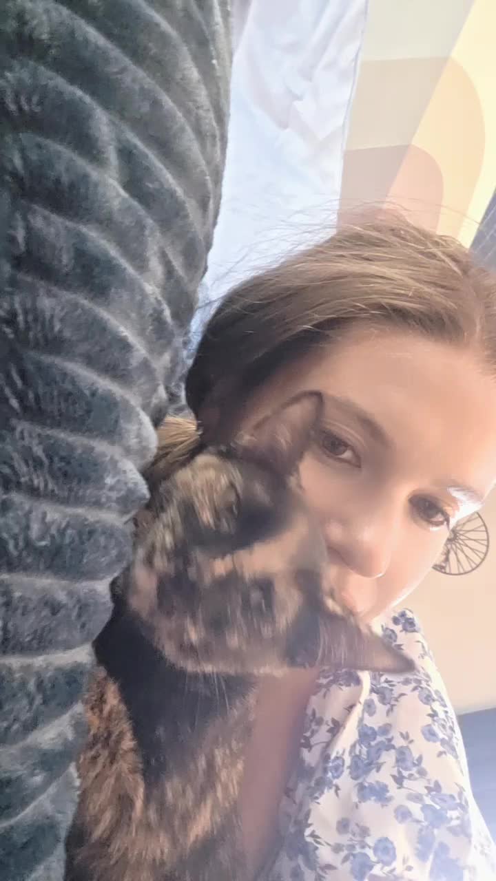 @𝙏𝙝𝙖𝙩_ConservativeQueen