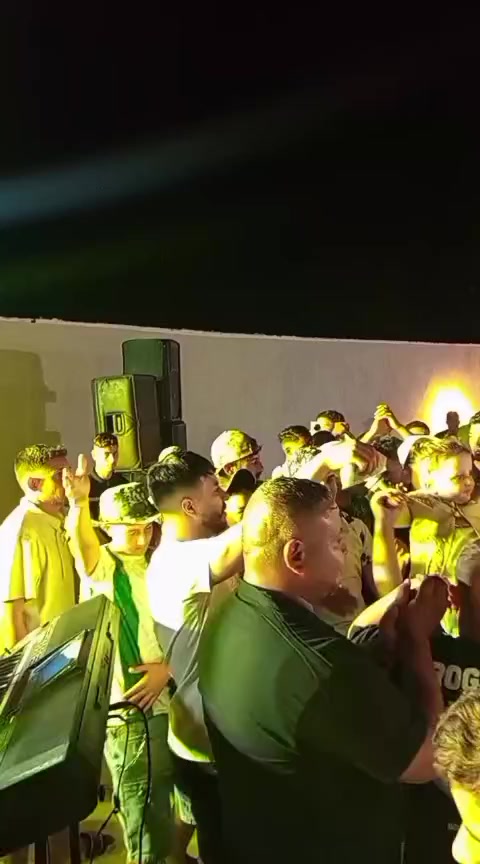 @👀𝒁𝑶𝑼𝑯𝑨𝑰𝑬𝑹