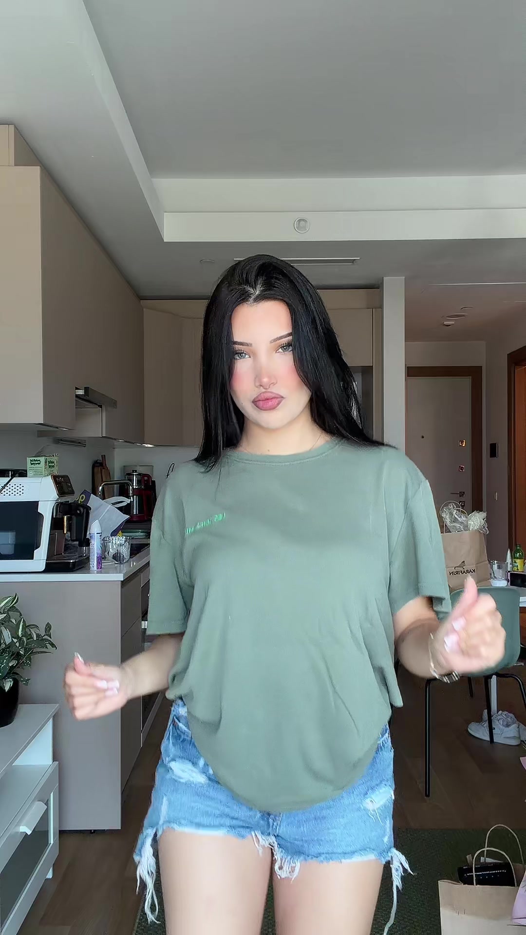 @Nisa