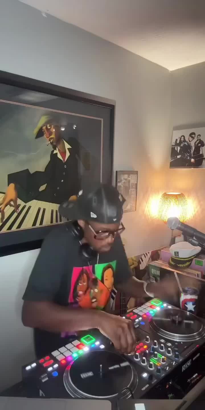 @SmokinAcesDJ