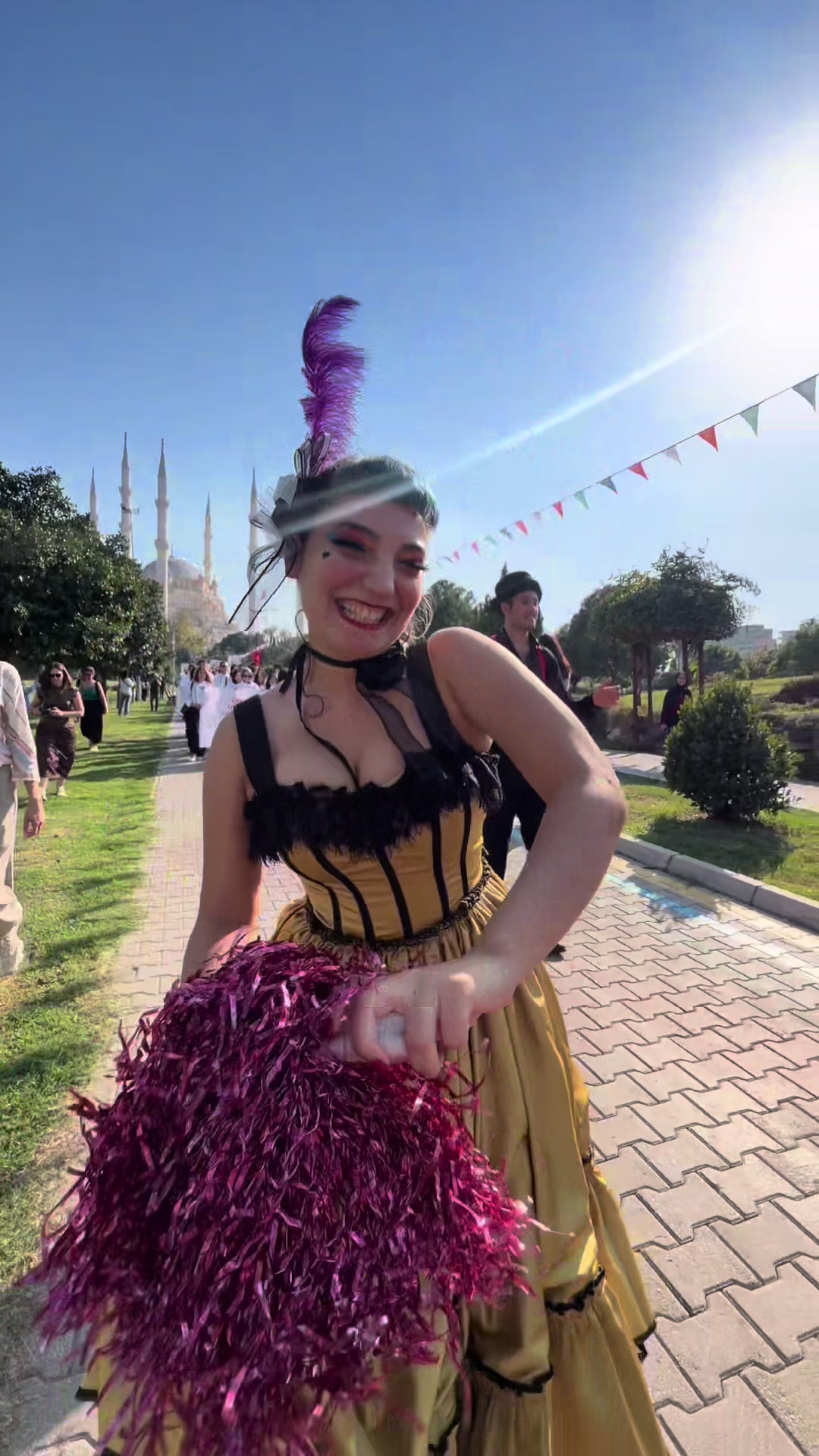@Bizadanaliyik